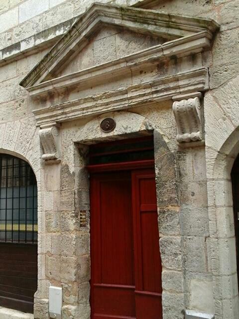 Logis 8 St Front Gite Urbain Perigueux Exterior photo